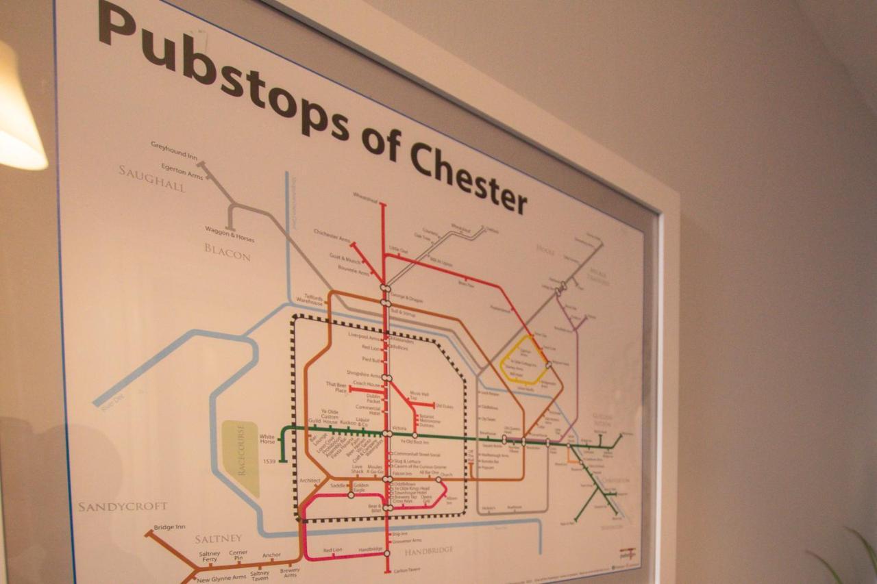 Lord Street - 2 Beautiful Apartments - Sleep Up To 14 Guests - By Rework Accommodation Chester Eksteriør bilde